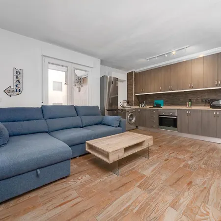 Apartment Remarkable 3-bed In *